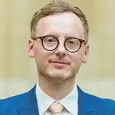 Dr Patryk Pawlak