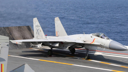 chinese-fighter-jet-on-shandong-aircraft-carrier-1168x440px.jpg