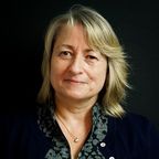 Dr Joanna Spear