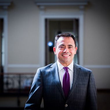 Dr Andrés Villar