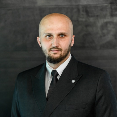 Dr Andrii  Davydiuk