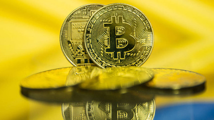 crytocurrency-ukraine-flag-1168x440px.jpg