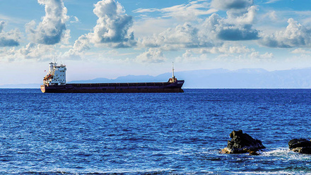 russian-shadow-fleet-oil-tanker-1168x440px.jpg