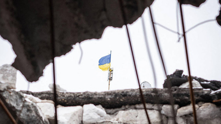 Ukrainian-Flag-Ruins-BannerImage-1168x440px.jpg