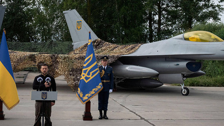 zelensky-f-16-1168x440px.jpg