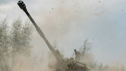 AdobeStock_913961040_Russian_artillery_firing_Pili_BannerImage_1168x440px.jpg