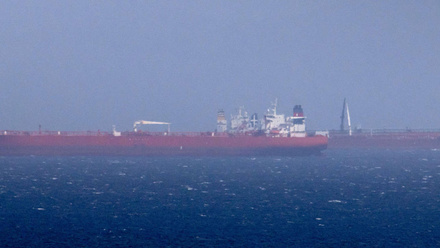 shadow-fleet-tanker-at-sea-1168x440px.jpg