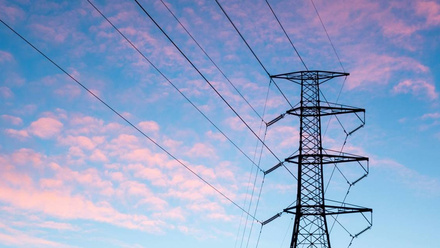 pylons-nikola-johnny-mirkovic-Z_dnvde5wxc-unsplash_1080x720.jpg