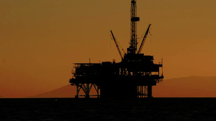 oil-rig-flickr_271642790_9f6d5783cd_k_1080x719px.jpg