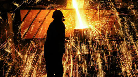 man-working-in-foundry-1168x440px.jpg