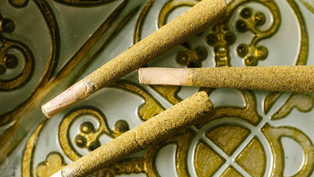 cannabis-joints-pexels-rdne-stock-project-8139067-1168x440.jpg